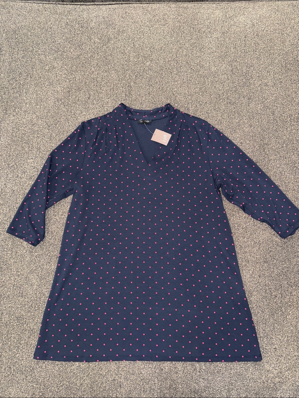 NWT J. Jill Wearever Navy Blue V-Neck Tunic with Pink Polka Dots